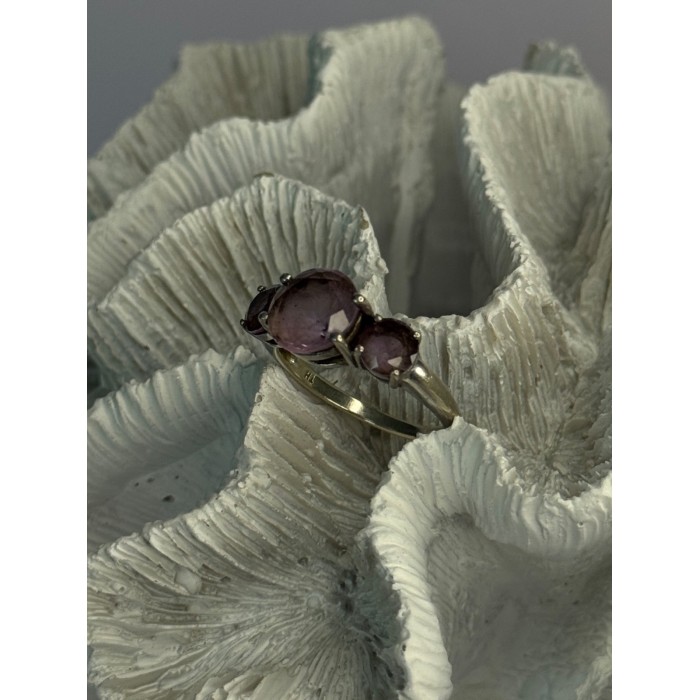 925 Sterling Silver Beautiful Amethyst Ring Size 10