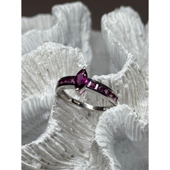 925 Sterling Silver Spinel Ring Size 7.5