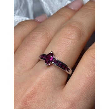 925 Sterling Silver Spinel Ring Size 7.5