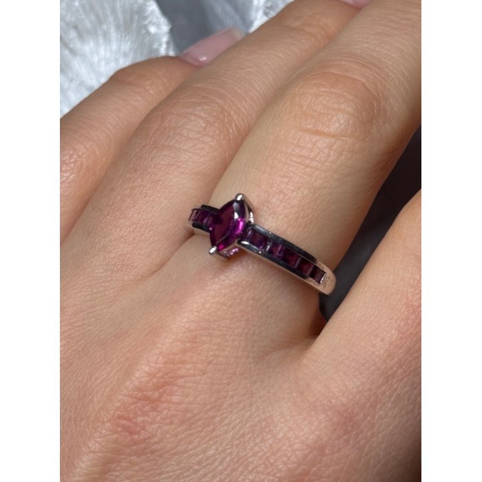 925 Sterling Silver Spinel Ring Size 7.5