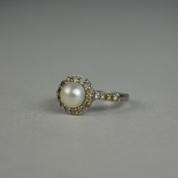 925 STERLING SILVER PEARL & COLORLESS SPINEL RING SIZE 7