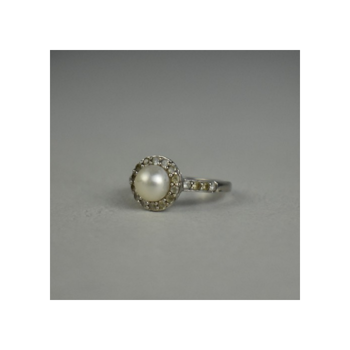 925 STERLING SILVER PEARL & COLORLESS SPINEL RING SIZE 7