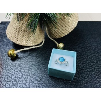 925 Sterling Silver Blue Topaz Ring Size 8
