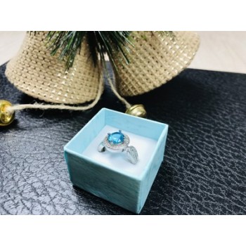 925 Sterling Silver Blue Topaz Ring Size 8
