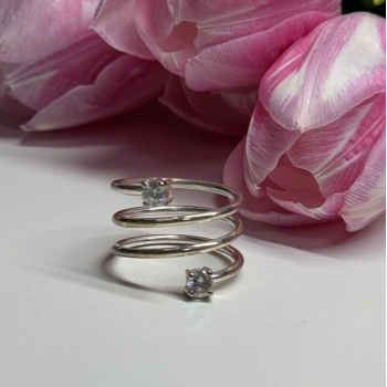 925 Sterling Silver White Spinel Ring Size 6