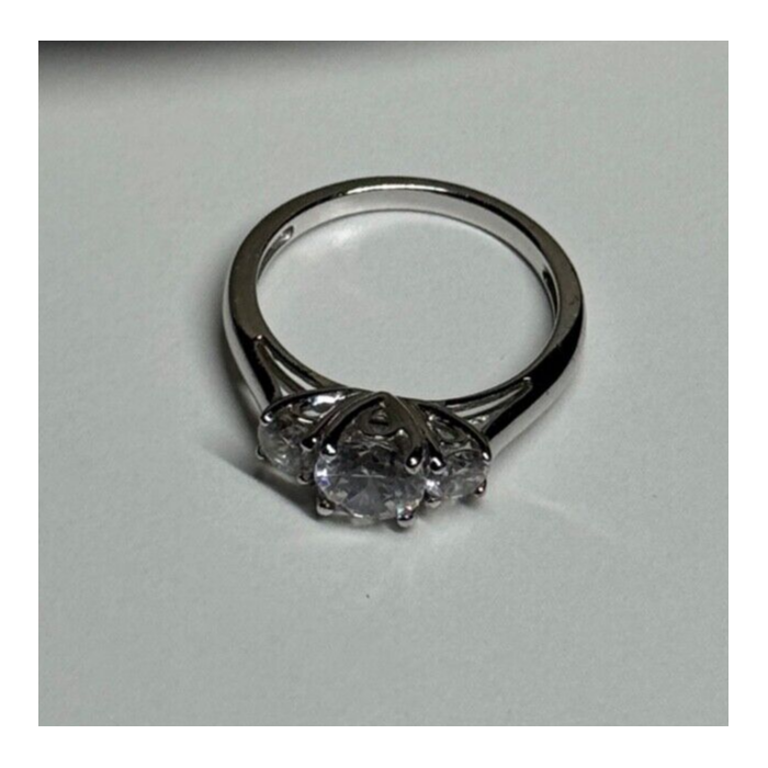 925 Sterling Silver CZ Ring Size 6.5