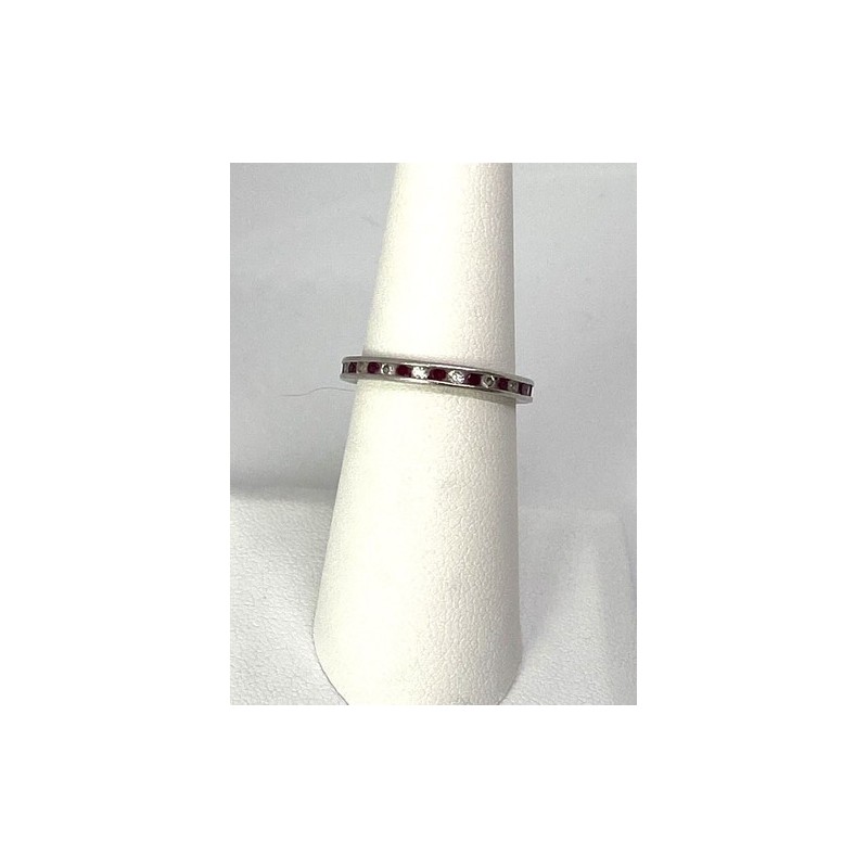 925 Sterling Silver Ring With CZ Size 7