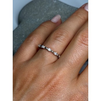 925 Sterling Silver CZ Ring Size 7.5