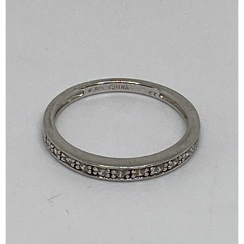 925 Sterling Silver CZ Ring Size 8