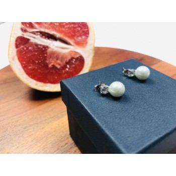 925 Sterling Silver Pearl & CZ Stud Earrings