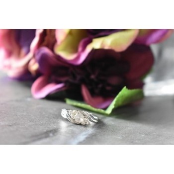 925 Sterling Silver White Topaz Ring Size 6.5