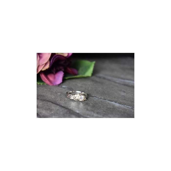 925 Sterling Silver White Topaz Ring Size 6.5