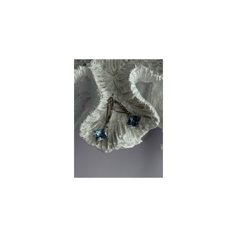 Shiny 925 Sterling Silver Topaz Earrings Length 1 Inch