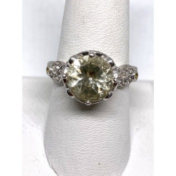 925 Sterling Silver CZ Ring Size 8.75