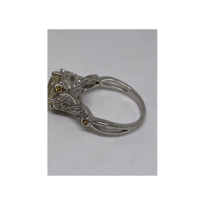 925 Sterling Silver CZ Ring Size 8.75