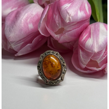 925 Sterling Silver Amber & Marcasite Ring Size 5