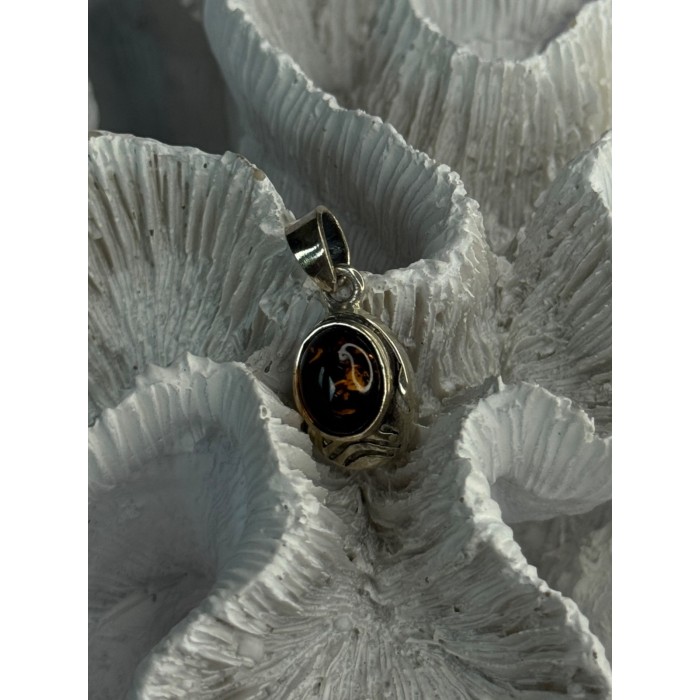 925 Sterling Silver Amber Pendant Length 0.90 Inch