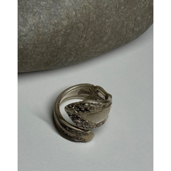 Vintage 925 Sterling Silver Ring Size 7