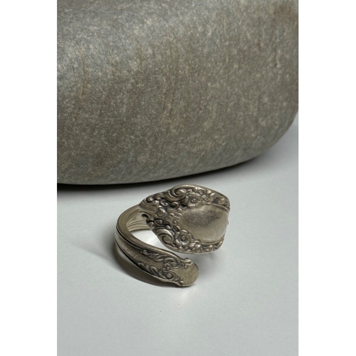 Vintage 925 Sterling Silver Ring Size 7