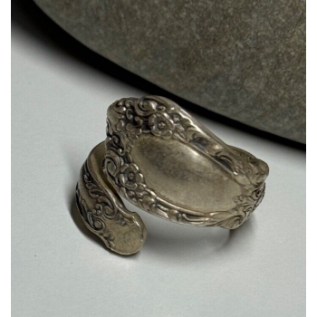 Vintage 925 Sterling Silver Ring Size 7