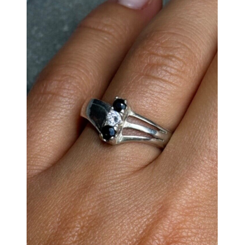 925 Sterling Silver Sapphire & Beryl Ring Size 8