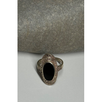 925 Sterling Silver Onyx Ring Size 5.5