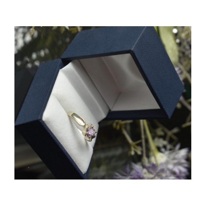 925 Sterling Silver Amethyst Ring Size 6.5