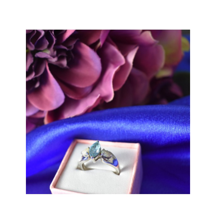 925 Sterling Silver Blue Topaz & Opal Ring Size 6.5