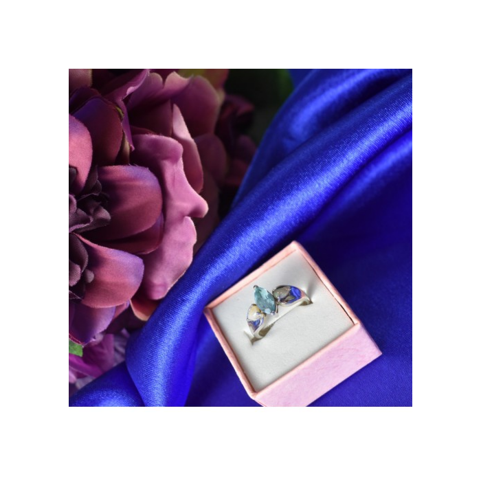 925 Sterling Silver Blue Topaz & Opal Ring Size 6.5