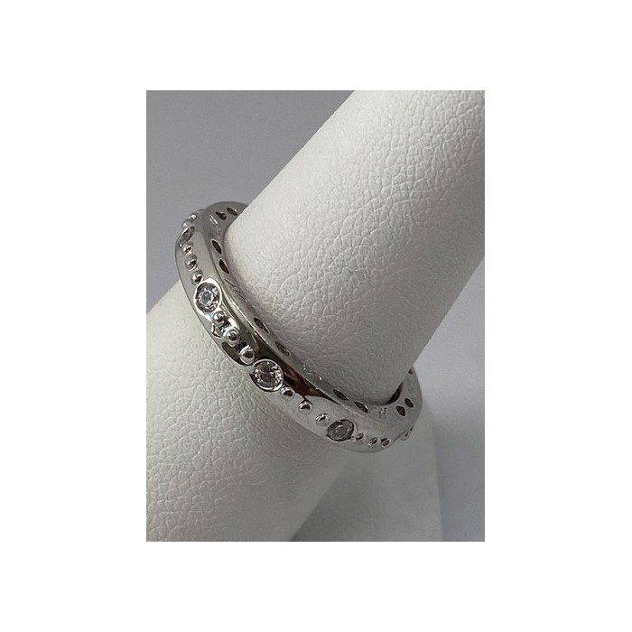 925 Sterling Silver Ring With CZ Size 8