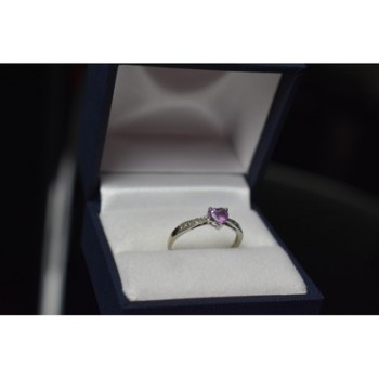 10K WHITE GOLD  AMETHYST & DIAMONDS RING SIZE 8