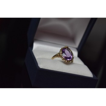 10K YELLOW GOLD PURPLE TOURMALINE RING SIZE 6.5