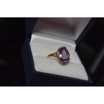 10K YELLOW GOLD PURPLE TOURMALINE RING SIZE 6.5