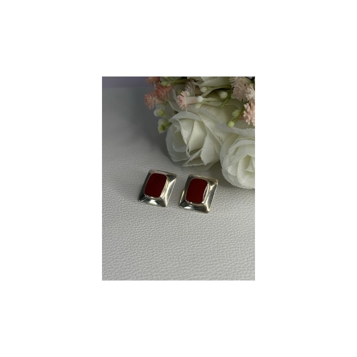 Classy 925 Sterling Silver Carnelian Earrings Length 0.65 Inch