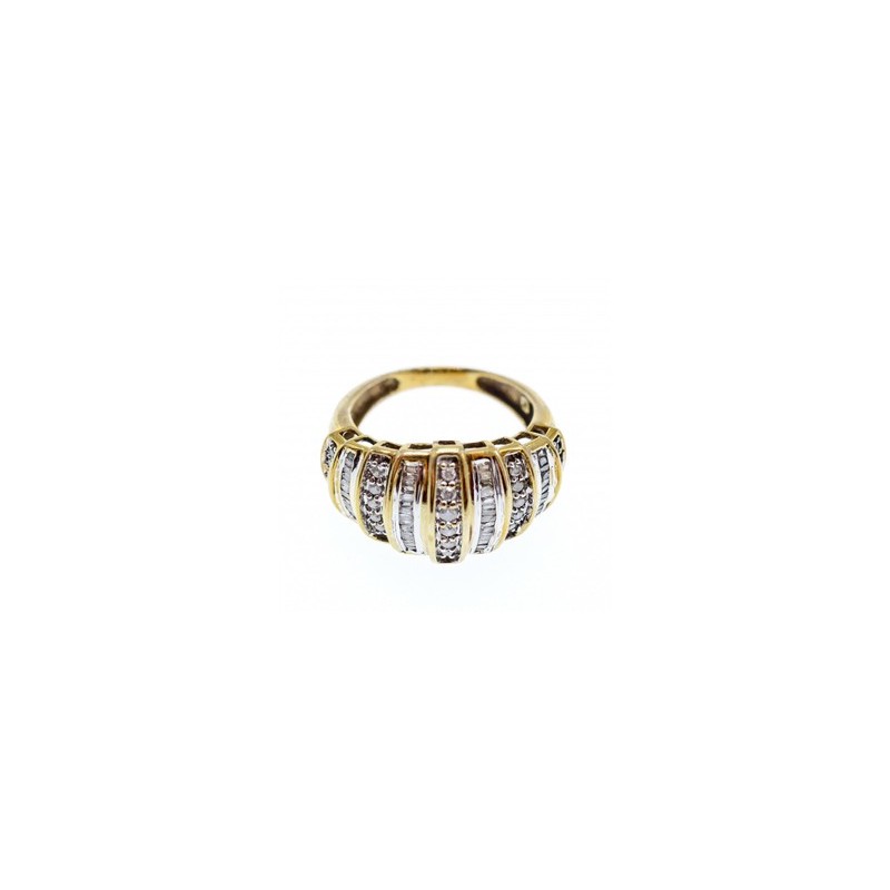 10K YELLOW GOLD DIAMONDS RING SIZE 8