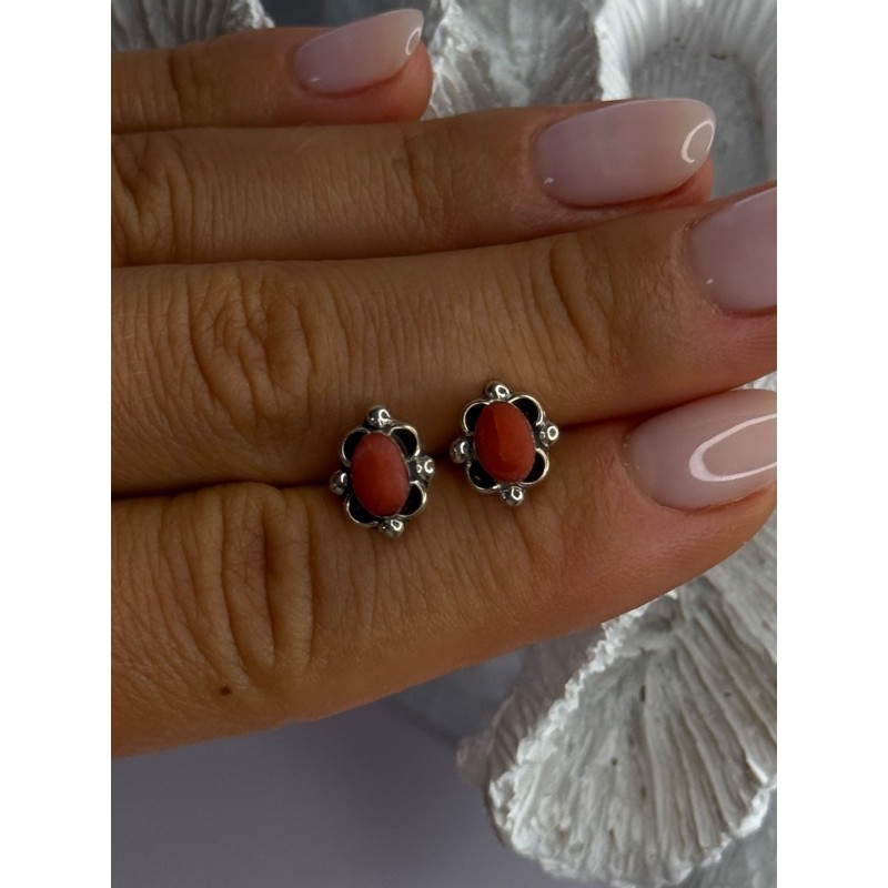 925 Sterling Silver Carnelian Stud Earrings Length 0.40 Inch
