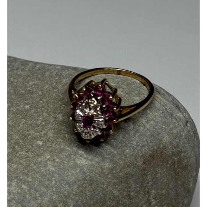 10K YELLOW GOLD RUBIES & DIAMONDS RING SIZE 6.5