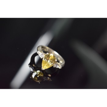 925 STERLING SILVER YELLOW CZ RING SIZE 10.5