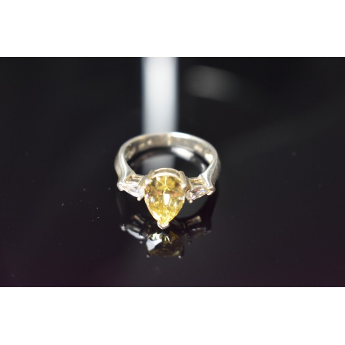 925 STERLING SILVER YELLOW CZ RING SIZE 10.5