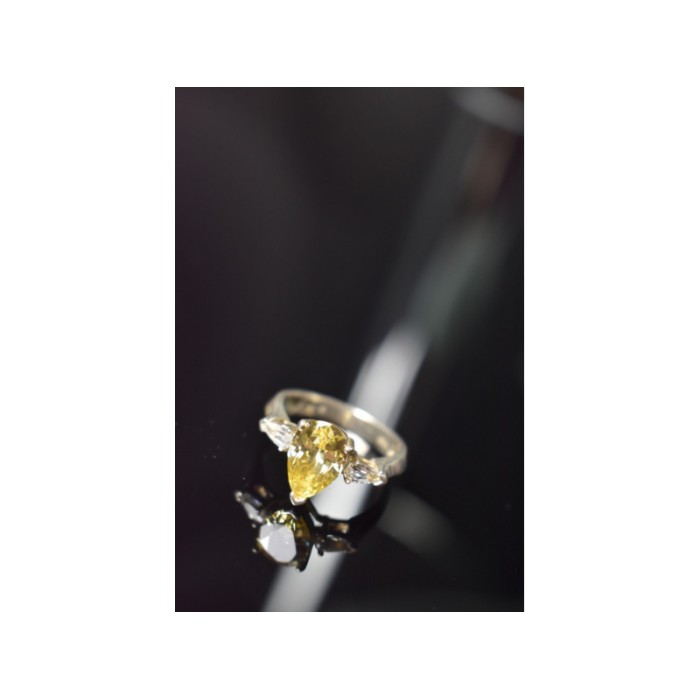 925 STERLING SILVER YELLOW CZ RING SIZE 10.5