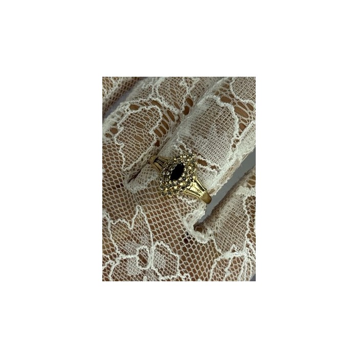 14K YELLOW GOLD SAPPHIRE & DIAMONDS RING SIZE 9