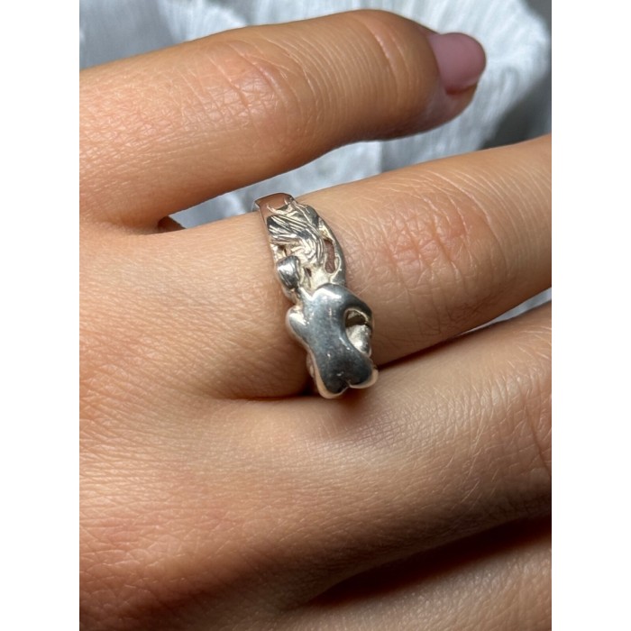 925 Sterling Silver Kamasutra Ring Size 7