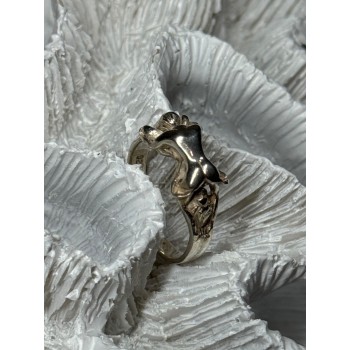 925 Sterling Silver Kamasutra Ring Size 6