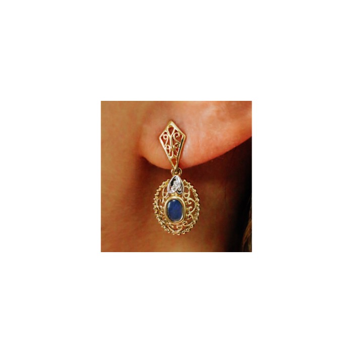 14K YELLOW GOLD MOONSTONE & DIAMONDS EARRINGS