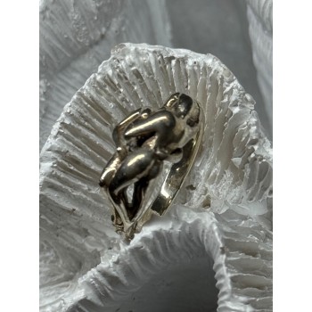 925 Sterling Silver Kamasutra Ring Size 8