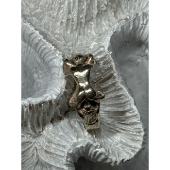 925 Sterling Silver Kamasutra Ring Size 7.5