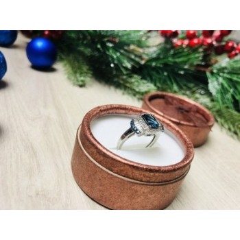 925 Sterling Silver Aquamarines Ring Size 7