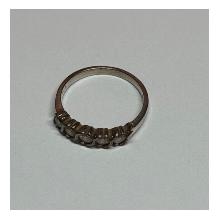 925 Sterling Silver CZ Ring Size 7