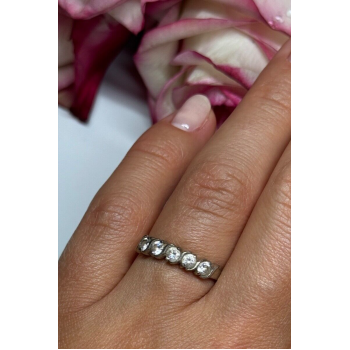 925 Sterling Silver CZ Ring Size 7