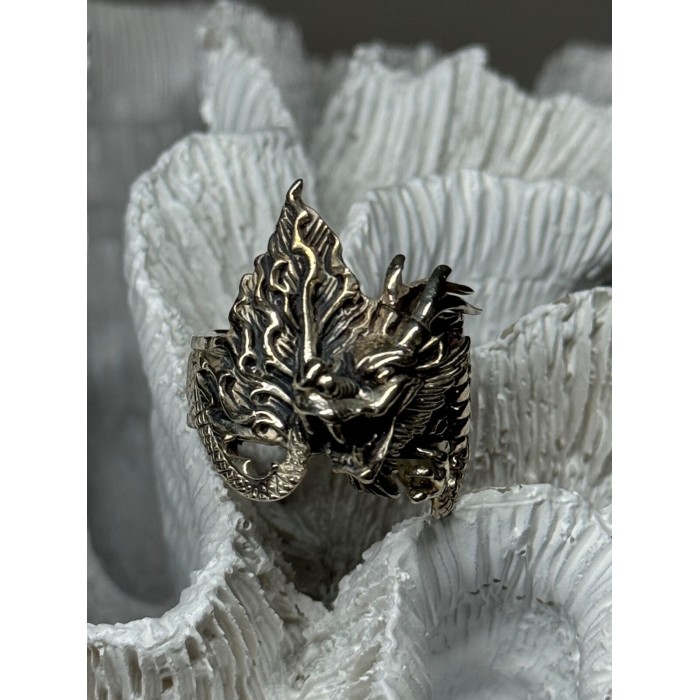 925 STERLING SILVER DRAGON RING SIZE 9